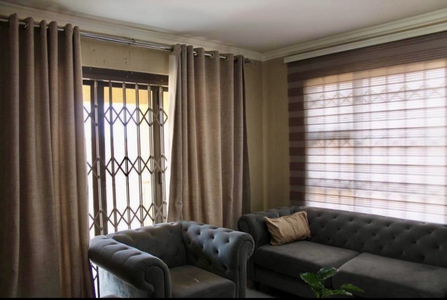 4 Bedroom Property for Sale in Mogwase North West